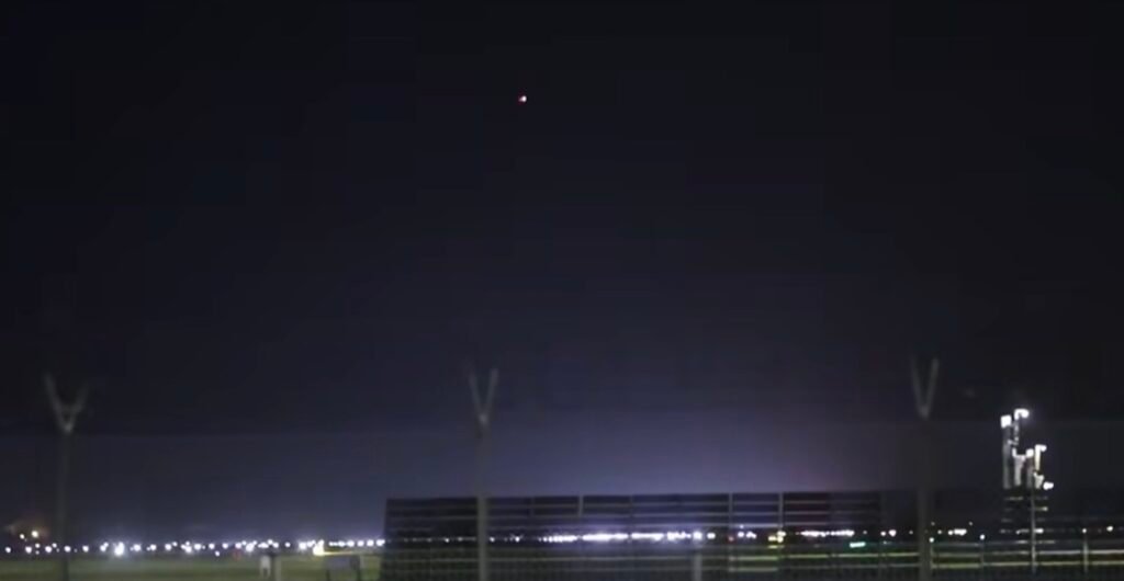 Cierran aeropuertos de Copenhague y Oslo por avistamiento de drones; Rusia bajo sospecha